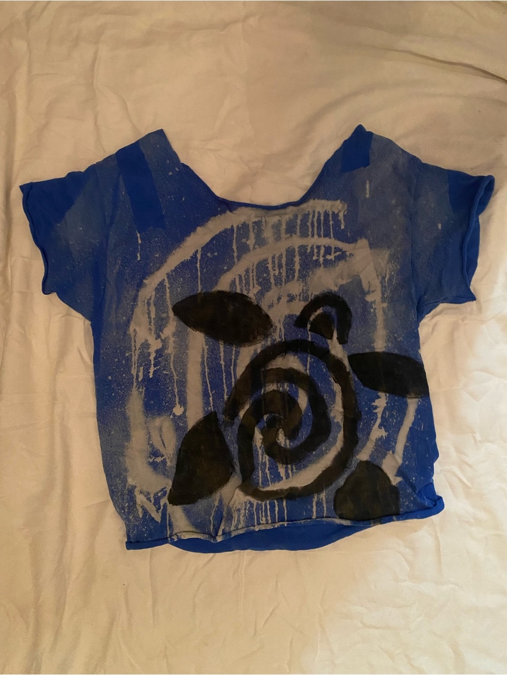Blue Short Sleeve off shoulder Graphic Top